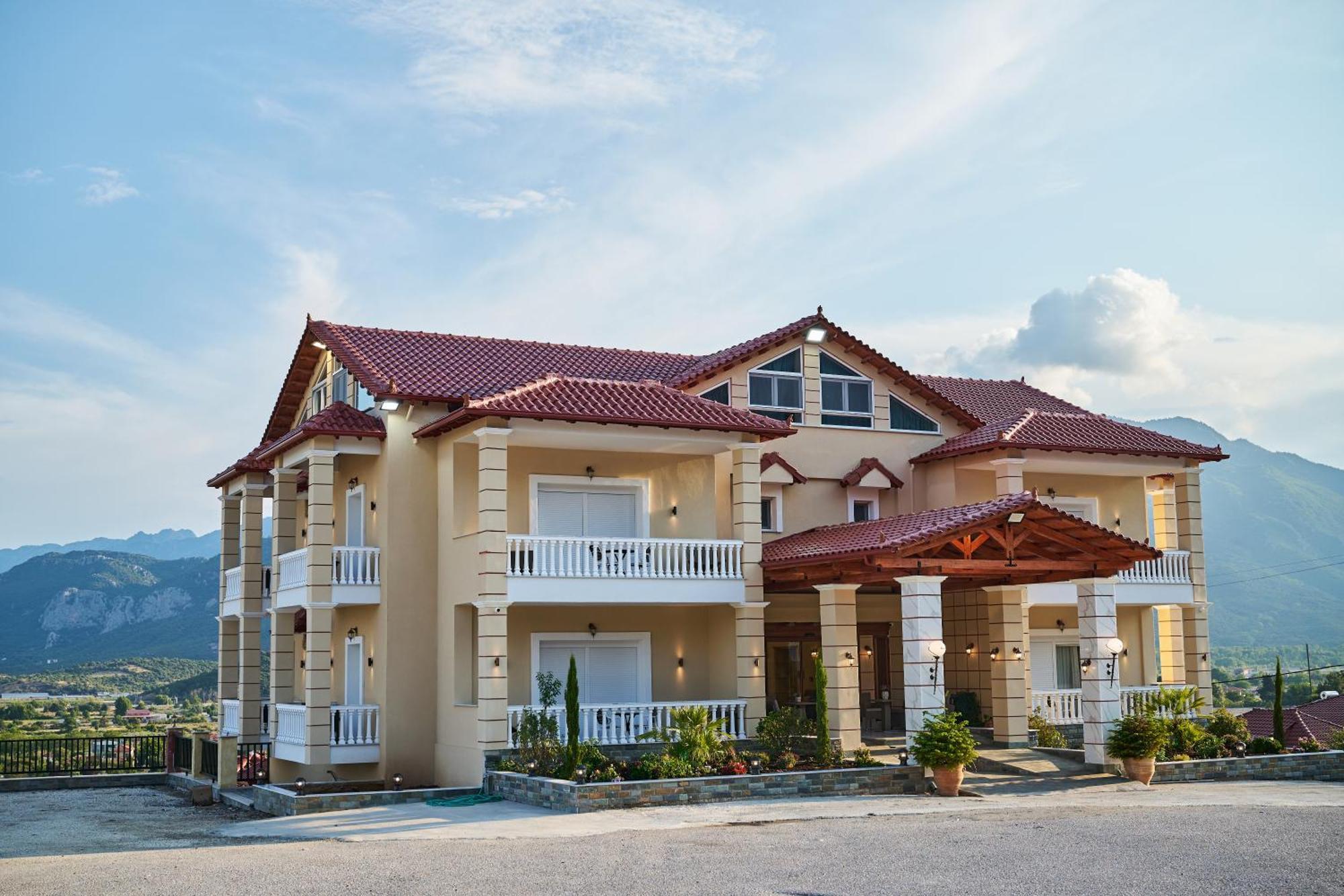Famissi Suites 2 กาลัมปากา ภายนอก รูปภาพ