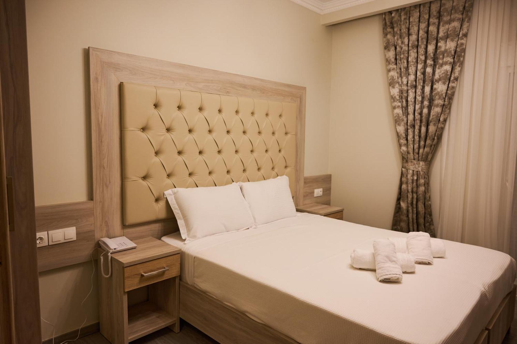 Famissi Suites 2 กาลัมปากา ภายนอก รูปภาพ