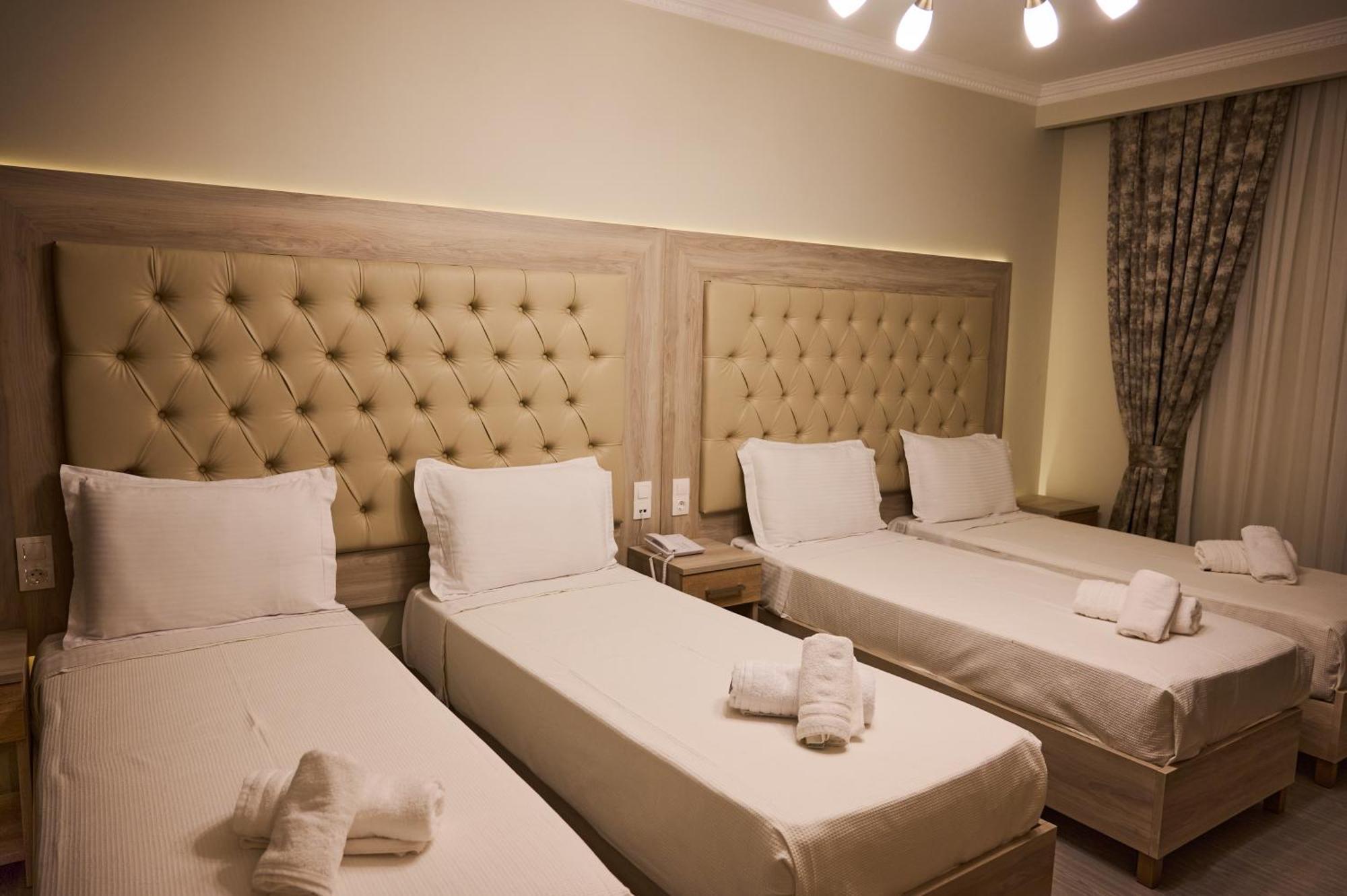 Famissi Suites 2 กาลัมปากา ภายนอก รูปภาพ