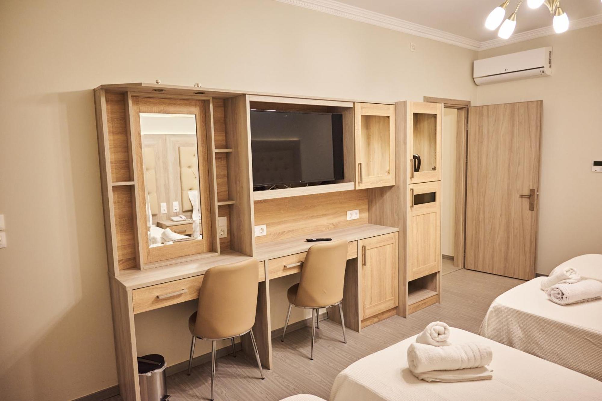 Famissi Suites 2 กาลัมปากา ภายนอก รูปภาพ