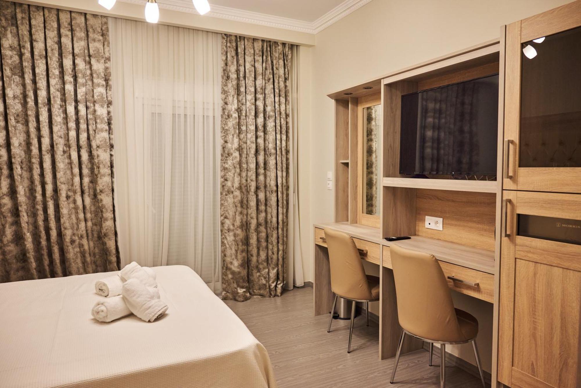 Famissi Suites 2 กาลัมปากา ภายนอก รูปภาพ
