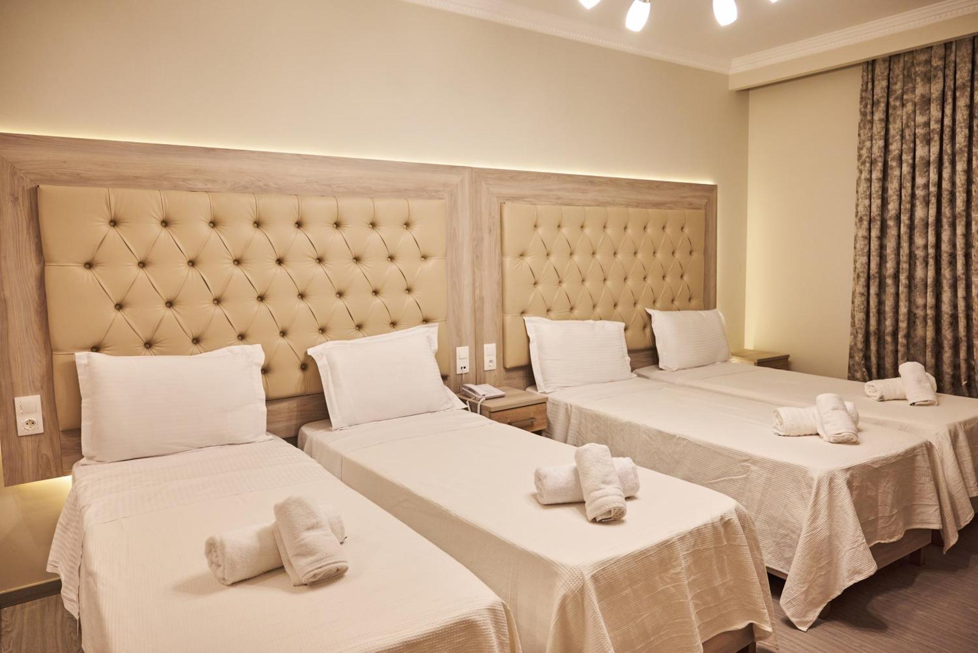 Famissi Suites 2 กาลัมปากา ภายนอก รูปภาพ